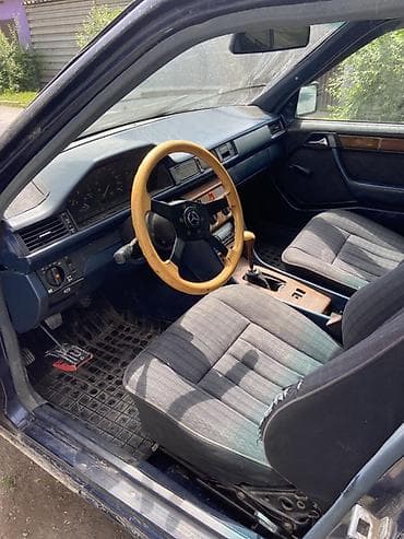 курсы компьютерной диагностики авто: Mercedes-Benz W124: 1989 г., 2.3 л, Механика, Бензин, Седан — 4