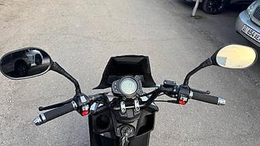 прямоток мото: Макси-скутер BWS, 150 куб. см, Бензин, Новый — 9