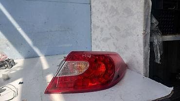 Задний левый стоп-сигнал Nissan 2010 г., Б/у, Оригинал, Япония