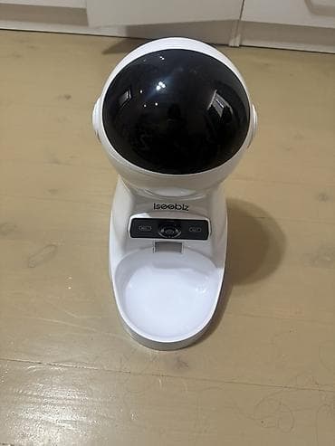 Зоотовары: Автокормушка для домашних животных Iseebiz с камерой - Умная — 1