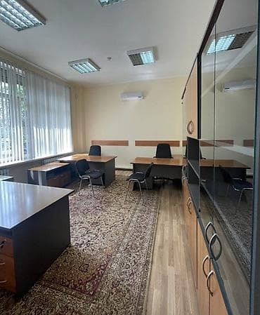 Недвижимость: Сдается офисное помещение на первой линии в центре города! Район — 7