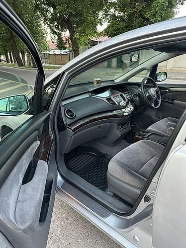 сиденья хонда одиссей: Honda Odyssey: 2004 г., Универсал — 9