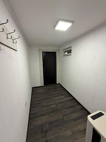 бу гараж: Сдаю небольшое изолированное помещение формата бокса/кабинета. - — 2