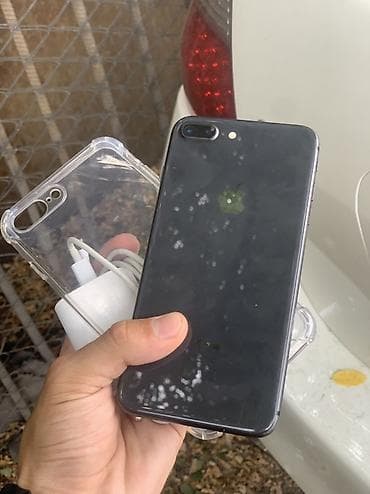 iphon 8 plus: IPhone 8 Plus, Б/у, 64 ГБ, Черный, Чехол, 100 % — 2