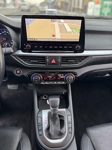 атбашы авто: Kia K3: 2021 г., 1.6 л, Вариатор, Бензин, Седан — 7