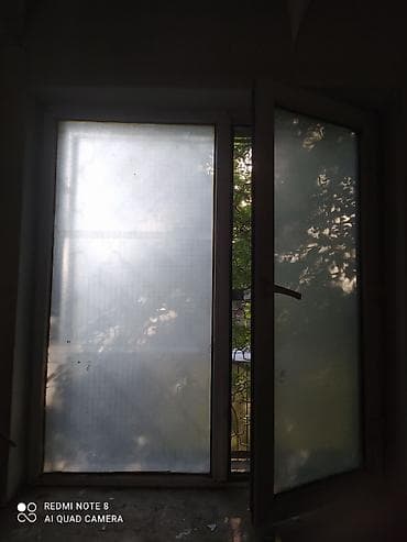 Дом и сад: Пластиковое окно/балконный блок с матовым стеклом - Материал рамы — 3