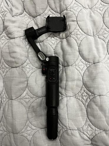 dyson styler: Стабилизатор для телефона AOCHUAN Продам отличный стедикам для плавной — 1