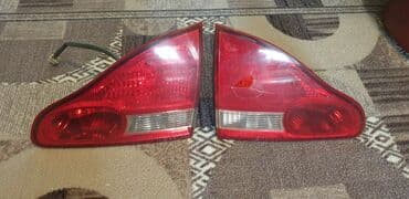 купить задний фонарь тойота авенсис бу: Другой вид стоп-сигнала Toyota 2003 г., Б/у, Оригинал — 1