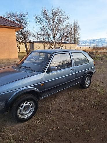 Volkswagen Golf: 1988 г., 1.8 л, Ручные, Хэтчбэк — 5