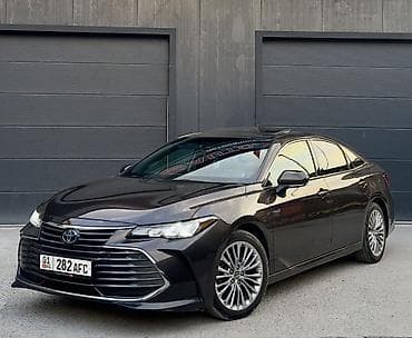 продаю авалон: Toyota Avalon: 2019 г., 2.5 л, Вариатор, Гибрид, Седан — 1