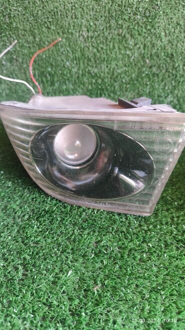 запчасти на тойота калдина в бишкеке: Комплект противотуманных фар Toyota 2003 г., Б/у, Оригинал, Япония — 2