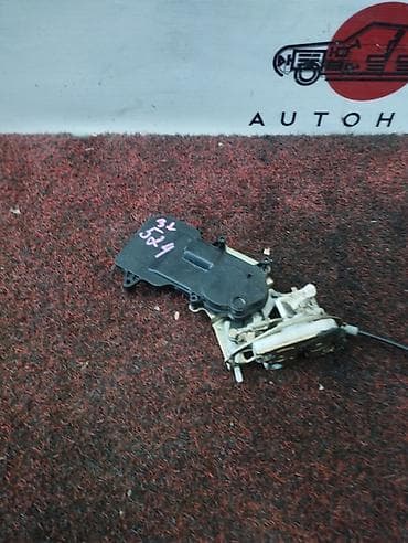 Замок двери задний левый для Mazda Demio DY3W, 1.3, 2004 г