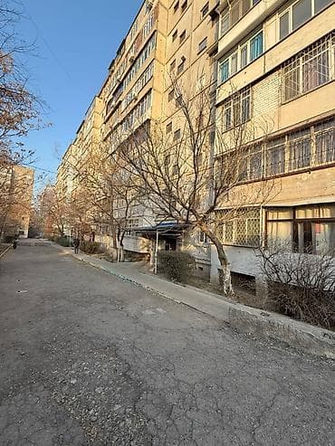 Комнаты: 3 комнаты, 72 м², 106 серия, 4 этаж, Евроремонт — 7