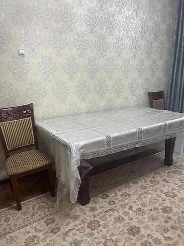 столы обеденные: Стол и стул для зала, Б/у, цвет - Коричневый — 1