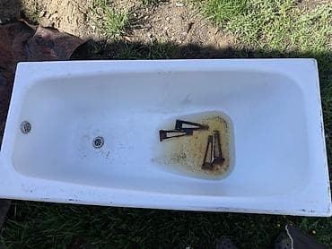 Ванна прямоугольная, белая, стальная/чугунная с эмалированным