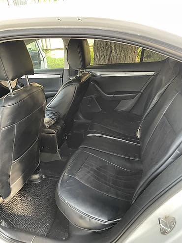 mazda primacy: Skoda Octavia: 2014 г., 1.6 л, Автомат, Бензин, Седан — 5