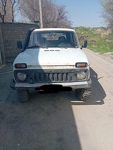 мотор для нивы: ВАЗ (ЛАДА) 2121 (4x4): 1999 г., 1.7 л, Ручные, Бензин, Внедорожник — 1