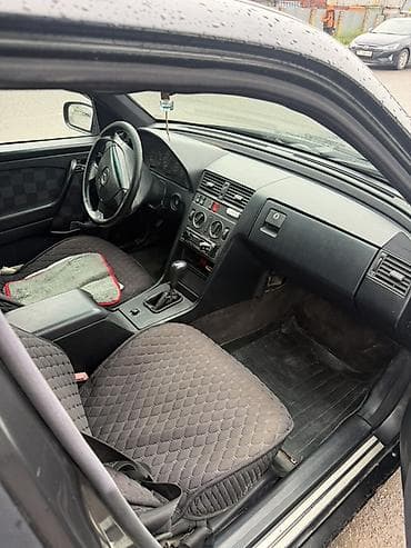 вмв 5: Mercedes-Benz C-Class: 1994 г., 1.8 л, Механика, Бензин, Седан — 5