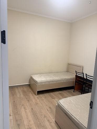 2 room flat: 2 комнаты, Собственник, С мебелью частично — 3