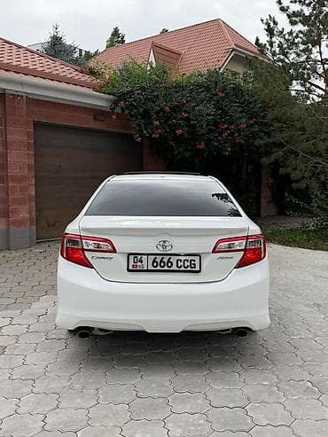 камера на мото: Toyota Camry: 2014 г., 3.5 л, Автомат, Бензин, Седан — 10