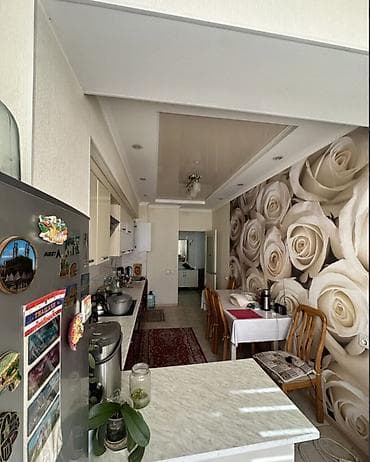 osh flat: 2 комнаты, 73 м², ул. Ахунбаева / Бакаева Элитка, 8 этаж, Евроремонт — 10