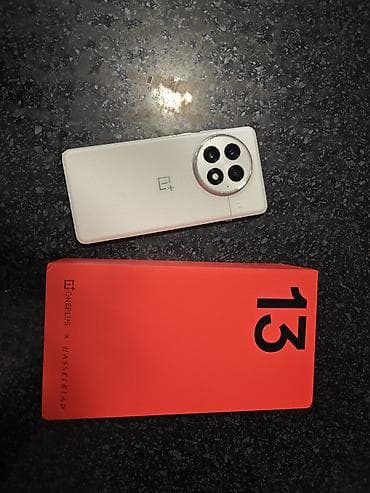 oneplus 9 r: OnePlus 13, Б/у, 256 ГБ, цвет - Белый, 1 SIM, 2 SIM, eSIM — 3