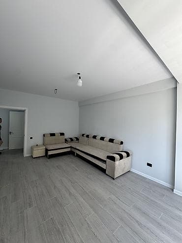 Недвижимость: 1 комната, 42 м², Элитка, 2 этаж, Евроремонт — 2