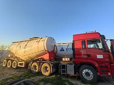 70 camry: Тягач, Shacman, Цистерна — 2