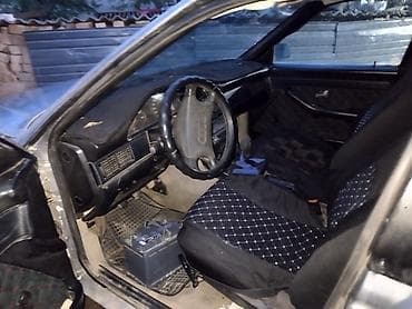 машина bwm: Audi 100: 1988 г., 2 л, Кол менен иштөөчү, Бензин, Седан — 2