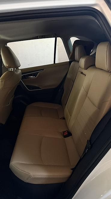 сполер: Toyota RAV4: 2021 г., 2.5 л, Автомат, Гибрид, Кроссовер — 7