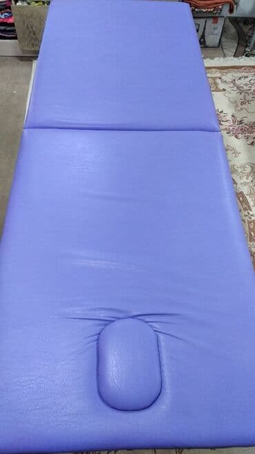 Прокат одежды: Продаётся Кушетка косметологическая - складная . Кушетка с вырезом — 3