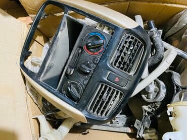 купить пельменное оборудование: Форсунка Mazda 2001 г., Б/у, Оригинал, Япония — 1