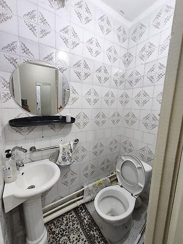105: 4 комнаты, 100 м², 12 мкр 105 серия, 1 этаж, Старый ремонт — 5