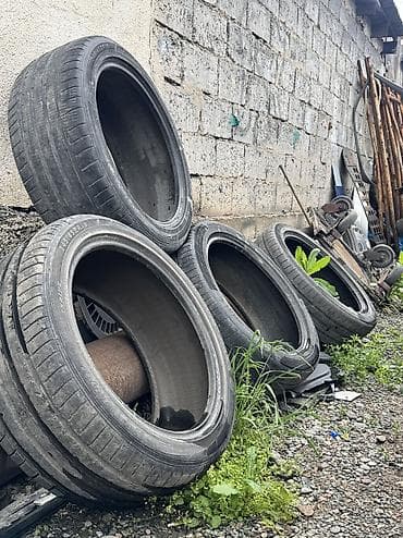 комплект шин: Лето R19 Пара Dunlop 245/45 Пара Continental 245/45 Состояние среднее — 1