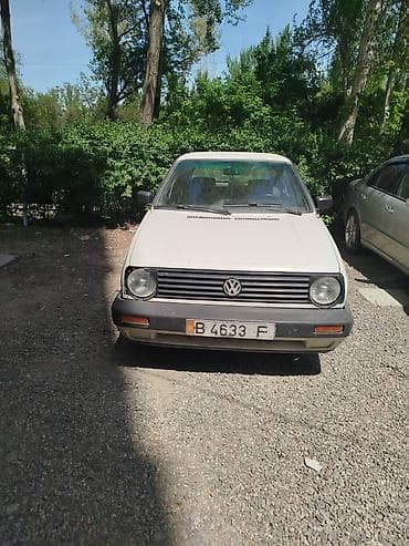Продажа авто: Volkswagen Golf: 1990 г., 1.8 л, Механика, Бензин, Хэтчбэк — 2