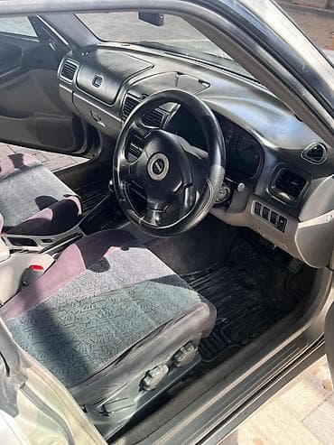 бампе: Subaru Forester: 2000 г., 2 л, Автомат, Бензин, Универсал — 3