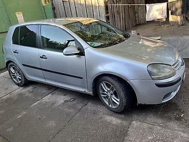 Унаа сатуу: Volkswagen Golf V: 2004 г., 1.6 л, Кол менен иштөөчү, Хетчбек — 3