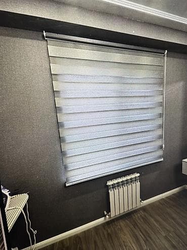 ролл шторы бу: Рулонные шторы «Зебра» (день-ночь), цвет — светло‑серый. - — 1