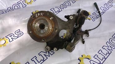 Передняя правая Ступица BMW