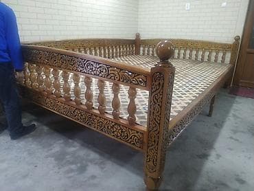 стол для покера: Тапчан 250 x 2 x Дерево — 1