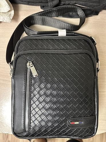Барсетки: Барсетка, Tommy Hilfiger, Материал: Экокожа, Застежка на молнии, Множество карманов, Моющийся материал, Новый — 1