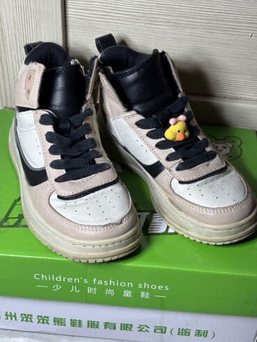 Комплекты одежды: Детские оригинальные кроссовки ZARA, размер 30 - Высокая модель до — 3