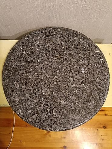 Столешница, Камень