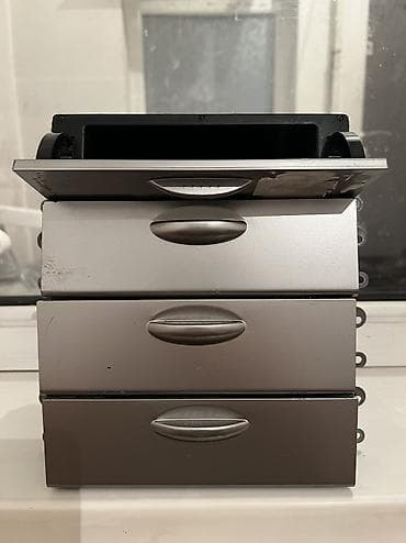 Органайзер цвет - Черный, Б/у, Платная доставка, Самовывоз at lalafo.kg Органайзер цвет - Черный, Б/у, Платная доставка, Самовывоз