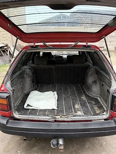 кузовные запчасти на субару легаси б3: Volkswagen Passat Variant: 1991 г., 1.8 л, Ручные, Бензин, Универсал — 6