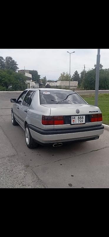 вентилятор на венто: Volkswagen Vento: 1993 г., Механика, Газ, Седан — 2