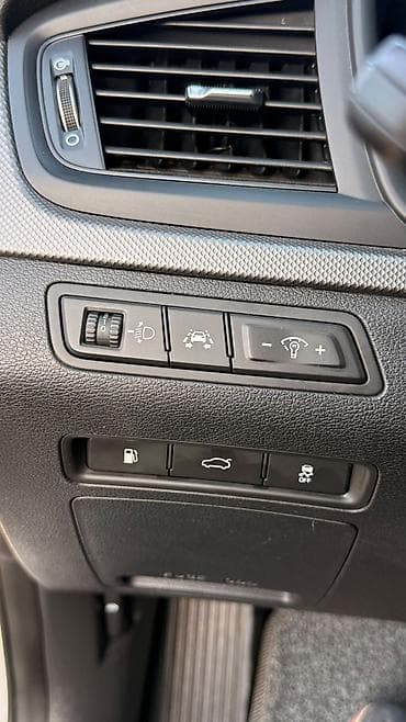 byd e1: Hyundai Sonata: 2022 г., 2 л, Автомат, Газ, Седан — 9