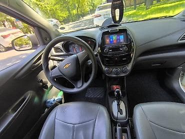 Chevrolet Spark: 2019 г., 1 л, Вариатор, Бензин, Хэтчбэк — 8