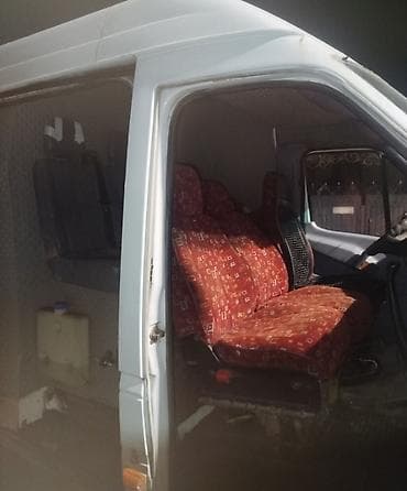 bmv 740: Mercedes-Benz Спринтер: 1996 г., 3 л, Ручные, Дизель, Фургон — 10