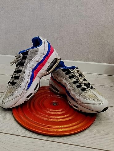 Прокат одежды: Мужские кроссовки, 40, Nike, Б/у, цвет - Белый — 2